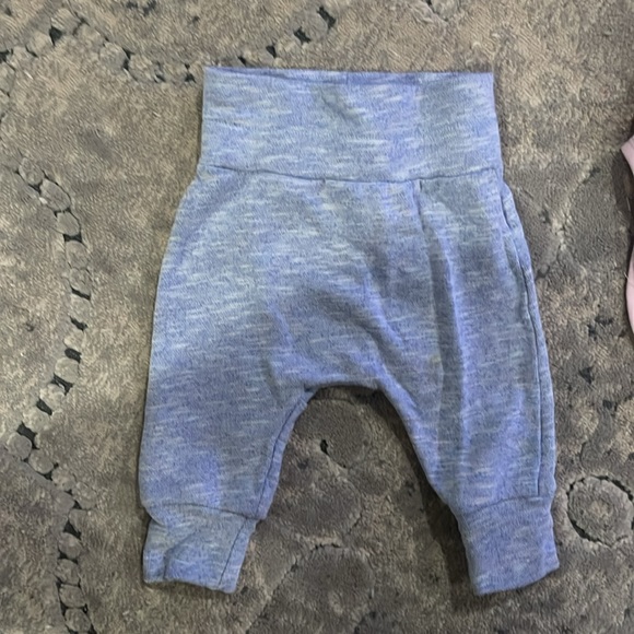 First Impressions onesie and pants - Picture 3 of 4